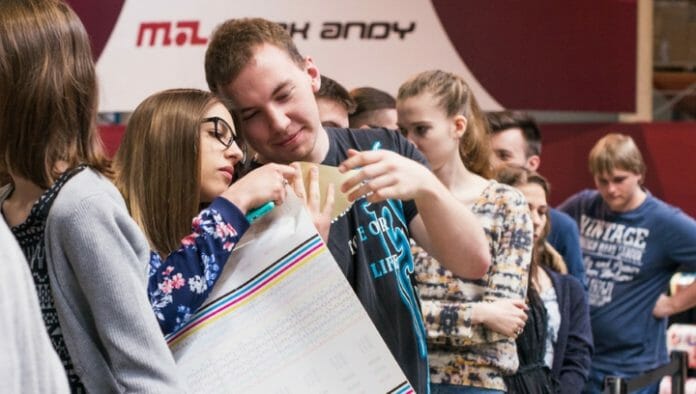 IND_Mark Andy-Students Design Mark Andy,