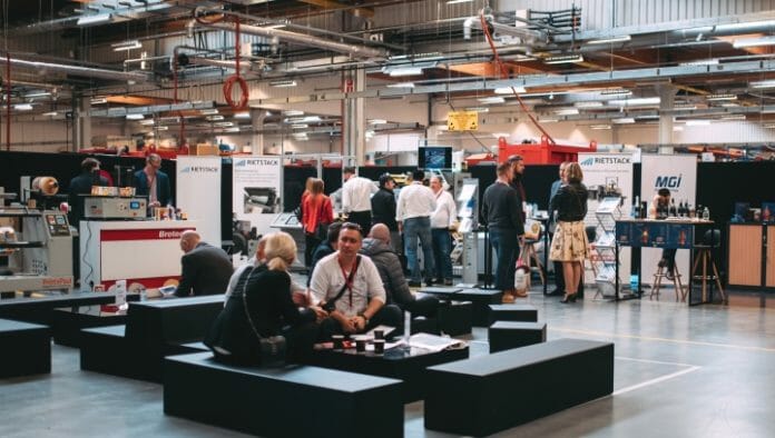 Xeikon Café, Xeikon,