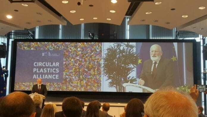 IK Kunststoffverpackungen, PlasticsEurope, Kunststoffrecycling, Kreislaufwirtschaft,