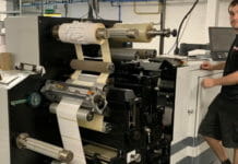 Digital One für personalisierte Schutzvisiere installiert Mark Andy, Digital One, JTape