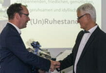 Nach fast zwölf Jahren als Geschäftsführer des Sächsischen Instituts für die Druckindustrie (SID) hat sich Dr. Jürgen Stopporka Ende September 2021 in seinen wohlverdienten Ruhestand verabschiedet.