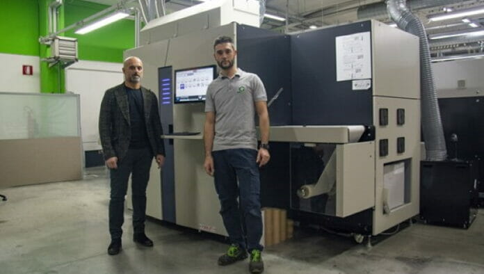IND_Screen-Neri Labels-L350 SAI E Neri Labels, Screen Europe,
