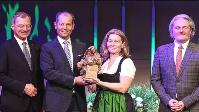 Hueck Folien, Nachhaltigkeit, Awards,