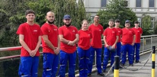 Mitsubishi HiTec Paper, Ausbildung,