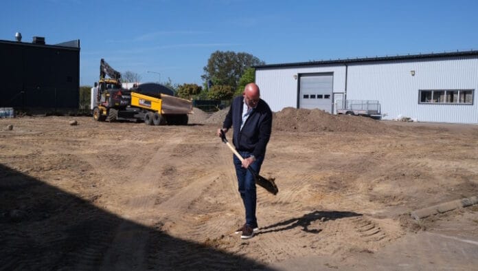 IND_Jinnestal Etikett-Spatenstich Erweiterung Jinnestal Etikett,