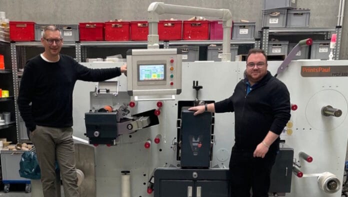 IND_PrintsPaul-Max 330 PPDF in BW PrintsPaul, Veredelung,