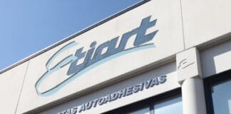 Tikedo Srl, Etiart SL, Etiquetas Adhegrafic