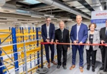 Werk um Anbau vergrößert Schreiner Group