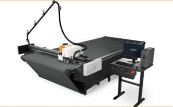 Kongsberg PCS, Schneidetisch