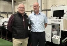 Neue Druckmaschine reduziert Abfall Mark Andy, Viscose Closures,