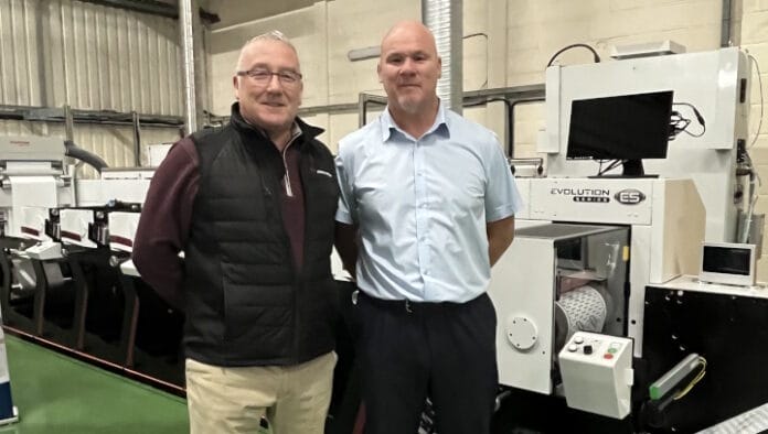 IND_Mark Andy-Viscose Closures-E5 Mark Andy, Viscose Closures,