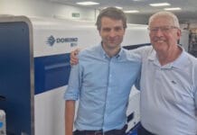 Kapazitäten im digitalen Etikettendruck erweitert Crown Labels, Domino Printing,