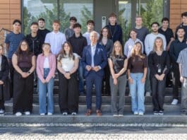 Schreiner Group, Ausbildung,